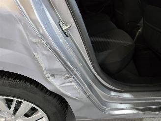 Peugeot 208 1.2 PureTech Active picture 11