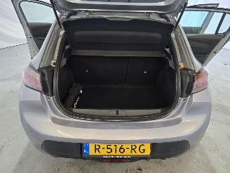 Peugeot 208 1.2 PureTech Active picture 17