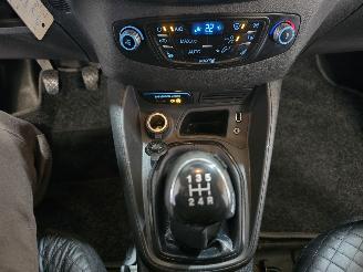 Ford Transit COURIER picture 32