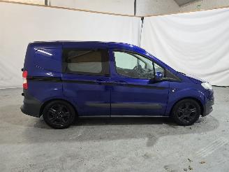 Ford Transit COURIER picture 8