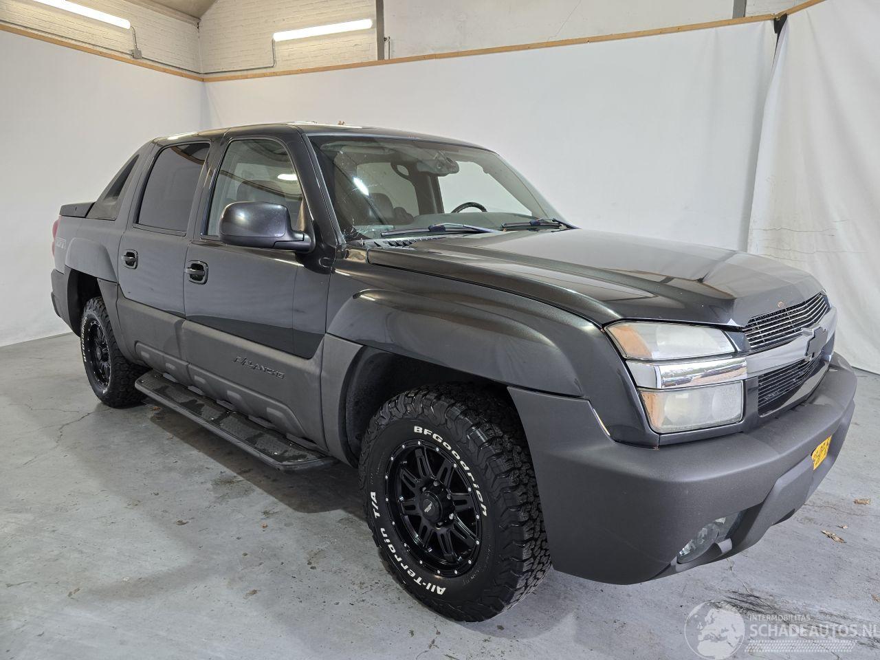 Chevrolet Avalanche 5.3 4WD 1500