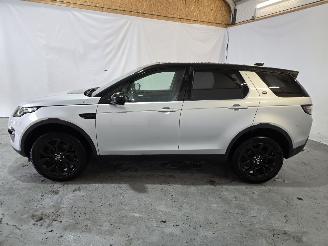 Land Rover Discovery Sport 2.0 TD4 HSE picture 4