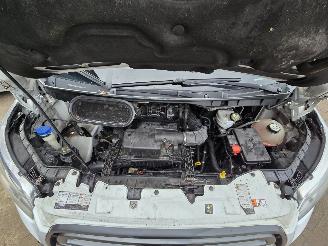 Ford Transit 2.2 TDCI L3H2 Ambiente picture 16