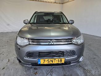 Mitsubishi Outlander 2.0 PHEV Intense + picture 2