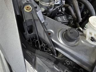 Mitsubishi Outlander 2.0 PHEV Intense + picture 16