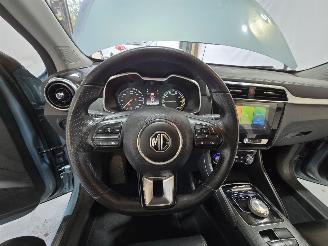 MG ZS EV Luxury 45 kWh picture 31