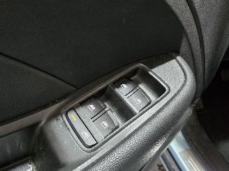 MG ZS EV Luxury 45 kWh picture 23