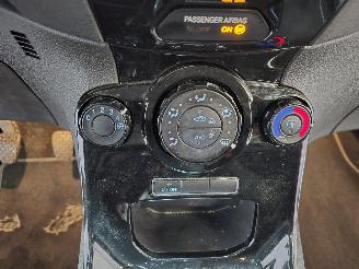 Ford Fiesta 1.5 TDCi Titanium picture 31