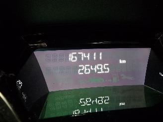 Renault Clio 0.9 TCe Limited picture 21