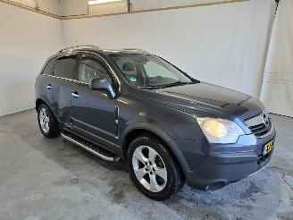 krockskadad bil auto Opel Antara 3.2 V6 Cosmo 2009/1