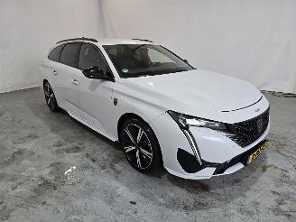 Vaurioauto  passenger cars Peugeot 308 SW 1.2 PureTech GT 2023/11