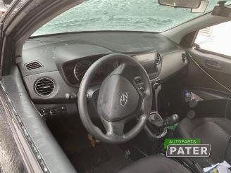 Hyundai I-10 i10 (B5), Hatchback, 2013 / 2019 1.0 12V picture 6