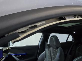 Peugeot 2008 1.2 Hybrid 145 GT picture 17