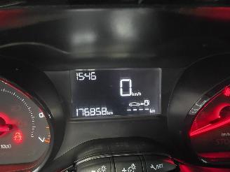 Peugeot 208 1.0 Pure Tech Like picture 17