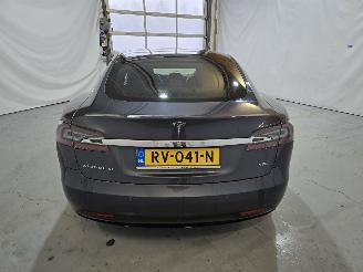 Tesla Model S 75D Base picture 7