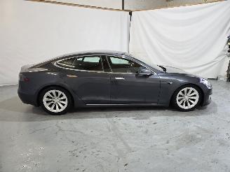 Tesla Model S 75D Base picture 9