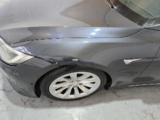 Tesla Model S 75D Base picture 14