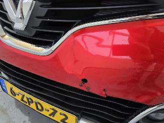 Renault Captur 1.2 TCe Helly Hansen picture 12