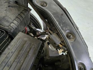 Volkswagen Touran 2.0 TDI Highline BlueMotion 7p. picture 13