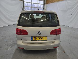 Volkswagen Touran 2.0 TDI Highline BlueMotion 7p. picture 6