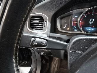 Volvo V-60 2.4 D6 AWD Plug-In Hybrid Summum picture 26