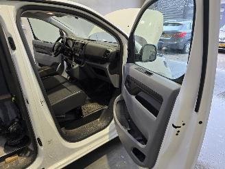 Toyota ProAce Worker 2.0 D-4D Cool Comfort Long picture 13