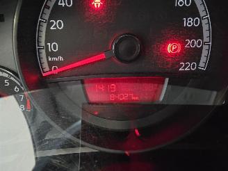 Volkswagen Up! 1.0 BMT take up! picture 19