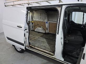 Ford Transit Custom 280 2.0 TDCI L1H1 Tr picture 12