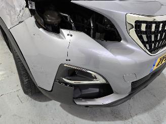 Peugeot 3008 1.2 PureTech Active picture 11