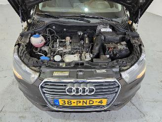 Audi A1 1.2 TFSI Attraction Pro Line Business picture 11