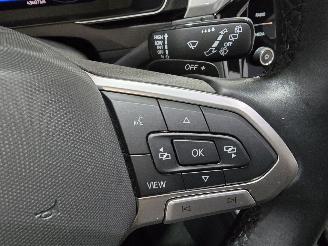 Volkswagen Passat Variant 1.5 TSI Business picture 30