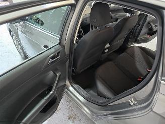 Volkswagen Polo 1.0 TSI Comfortline picture 18