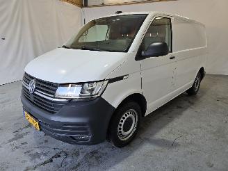 Volkswagen Transporter 2.0 TDI L1H1 28 Comfortline picture 3