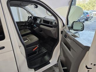 Volkswagen Transporter 2.0 TDI L1H1 28 Comfortline picture 19