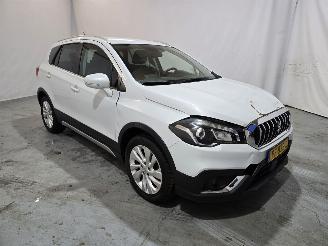 uszkodzony samochody osobowe Suzuki SX4 1.0 Boosterjet Exclusive 2017/6