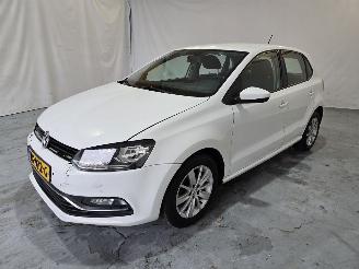Volkswagen Polo 1.2 TSI Comfortline Business R picture 3