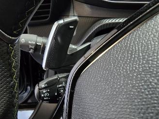 Peugeot 2008 1.2 Hybrid 145 GT picture 20