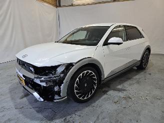 Hyundai Ioniq Lounge 73kWh picture 3