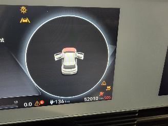 Hyundai Ioniq Lounge 73kWh picture 29