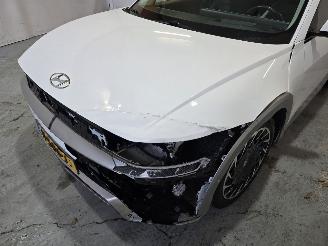 Hyundai Ioniq Lounge 73kWh picture 9