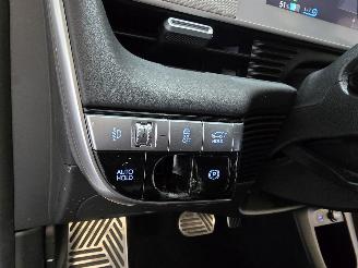 Hyundai Ioniq Lounge 73kWh picture 34