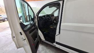 Ford Transit Custom 280 2.0 TDCI L1H1 Ambiente picture 24