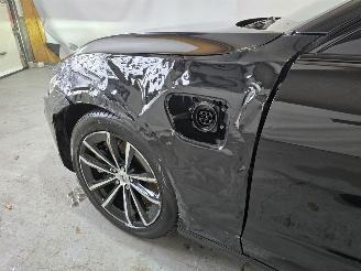 Volvo V-60 2.0 T6 Plug-in hybrid AWD Plus Dark picture 15