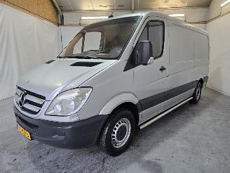 Mercedes Sprinter 311 2.2 CDI 366 HD DC picture 3