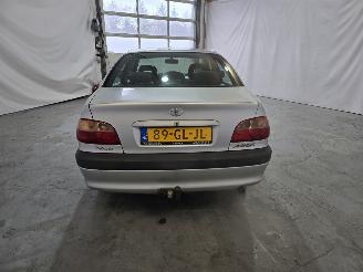 Toyota Avensis 1.6-16V Linea Terra picture 6