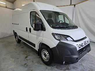 Schade bestelwagen Fiat Ducato 2.2 MultiJet 140 S&S L2H2 3.5t 2024/12