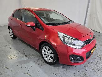 Avarii autoturisme Kia Rio 1.2 CVVT Plus Pack 2013/4