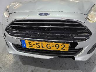 Ford Fiesta 1.0 Titanium picture 12