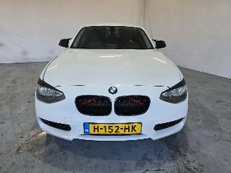 BMW 1-serie 114i EDE Business picture 2