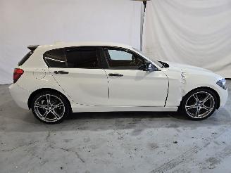 BMW 1-serie 114i EDE Business picture 8